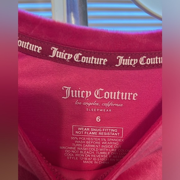 Juicy Couture Girls NWT Hot Pink Pajamas 2 Piece Short Sleeve and Long Pants - Picture 5 of 10